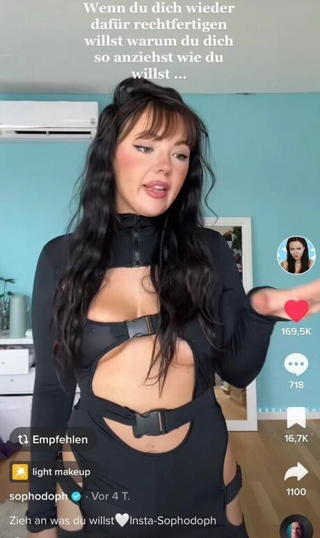 Sophodoph pornographic star pics