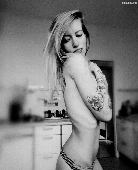 einfachsonina pretty model archive