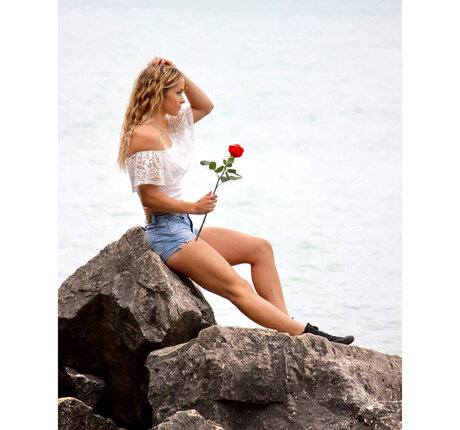 Karyn Best model hot gallery