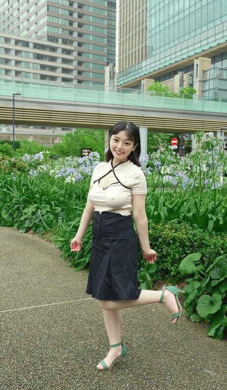 Miiyawakirin free actress photos