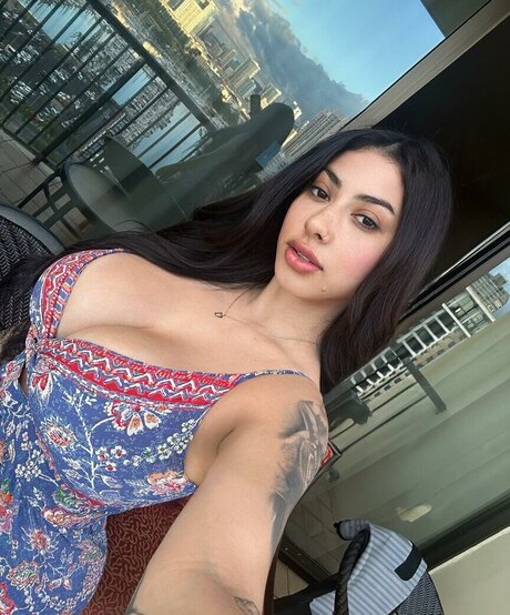 Nichole Pure hot star photos