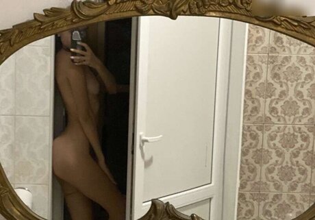 mature nude onlyfans perfect pic