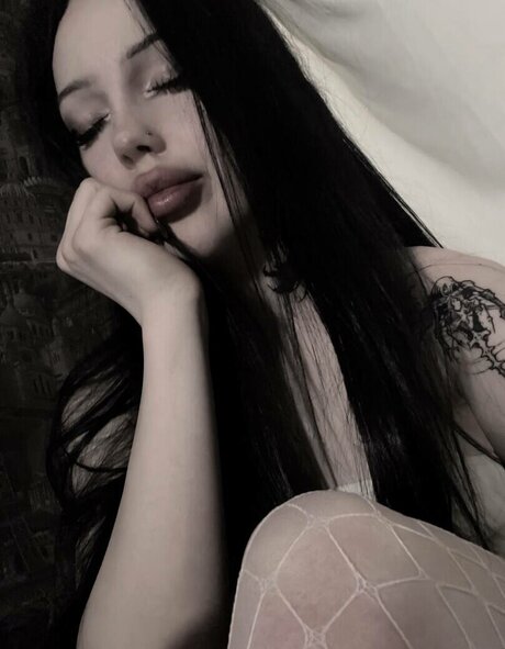 aswrinna sex model photos