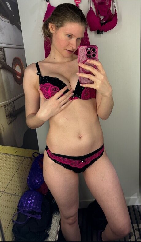 InaSilja pornstar beautiful archive