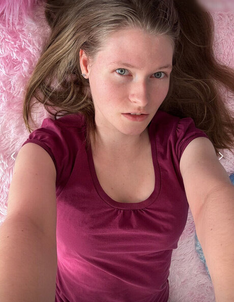 InaSilja star top photo