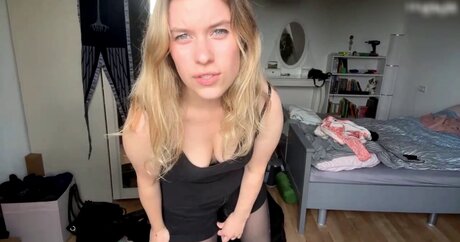 FormulaLena pornstar art archive