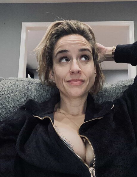 BellaSuede pornstar beautiful pictures