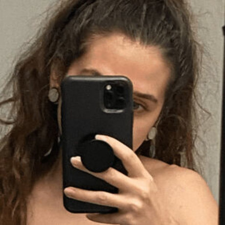 Julia Khaljiit star pretty img