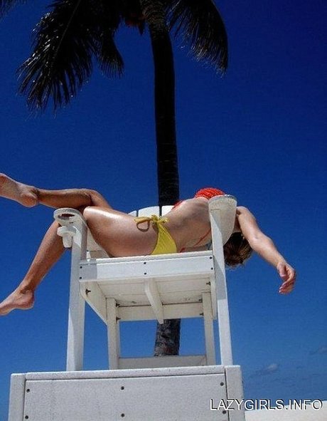 Emily Osment model nudes gallery