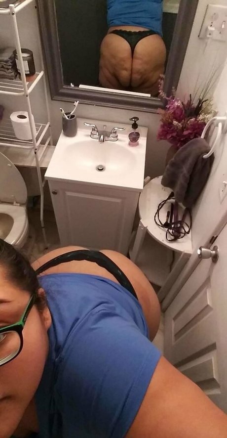 thckslutgoddess perfect model galleries