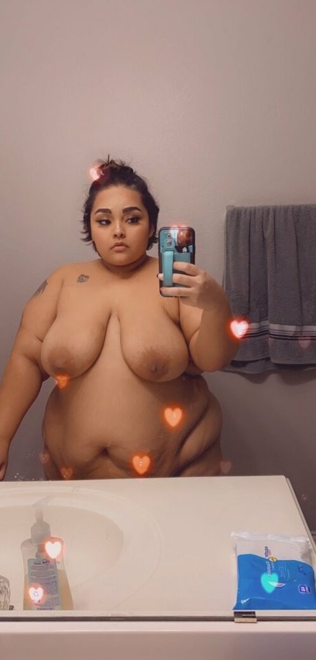 thckslutgoddess naked pornstar pictures