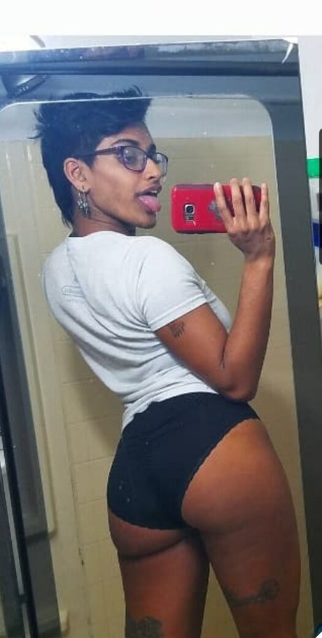 theejackass_ exclusive model pics