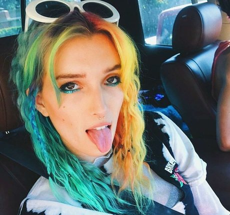 Dani Thorne model high quality pictures