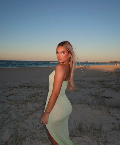 Olivia Prosser model adult image