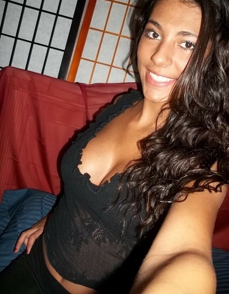 Ava Glam Model perfect model pic