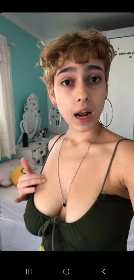 admchi perfect actress image