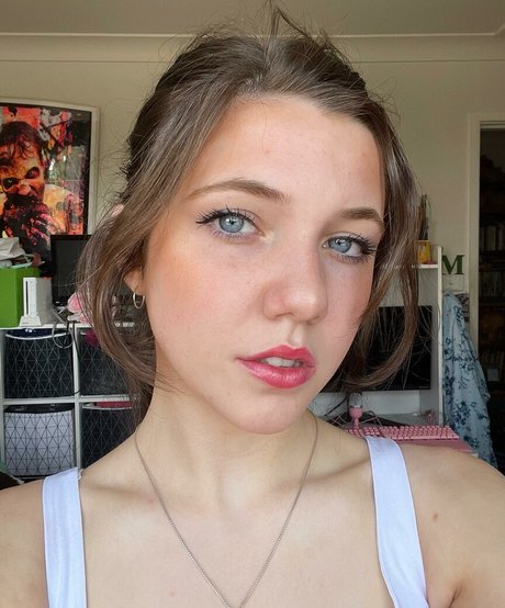 oxmatildakatexo nudes actress images