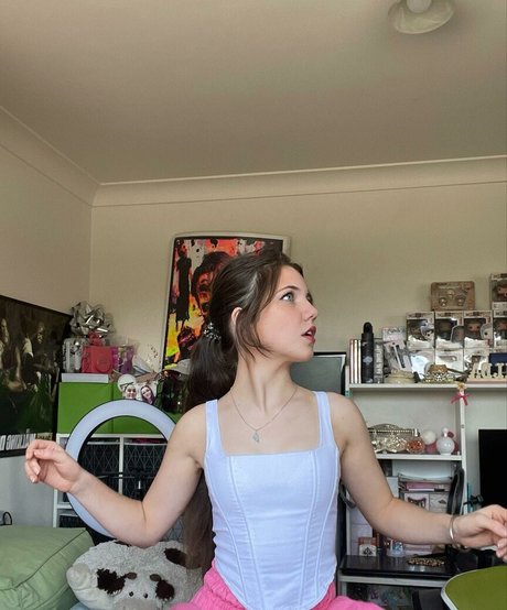 oxmatildakatexo naked star photos