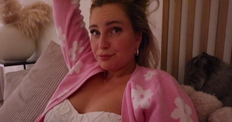 Maren Wolf free pornstar pictures