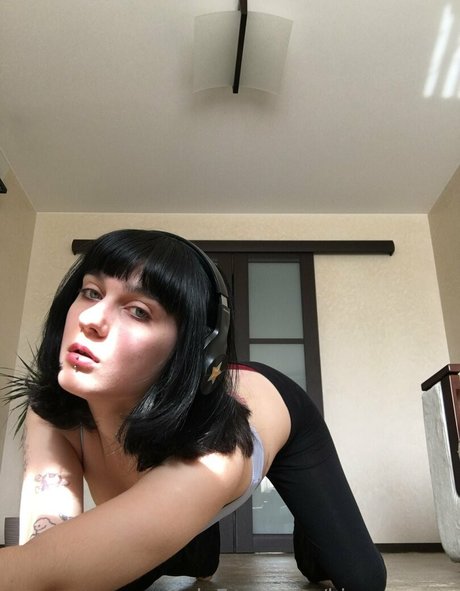 amazonkiera naked actress picture