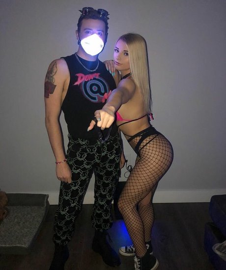 Grace Witham pornstar naked pic