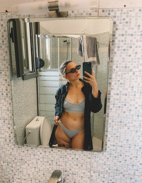 Kitty Berg pornstar perfect pics