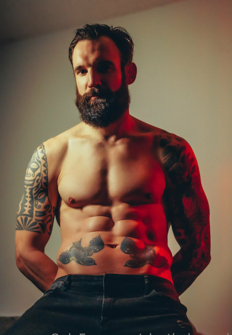 alexthelegend model nude image