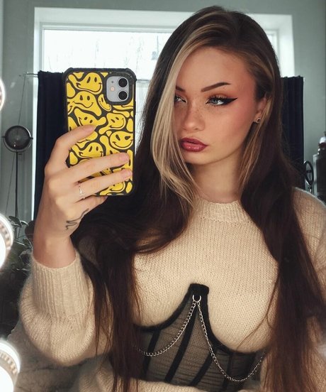 Proxyfox perfect model photos