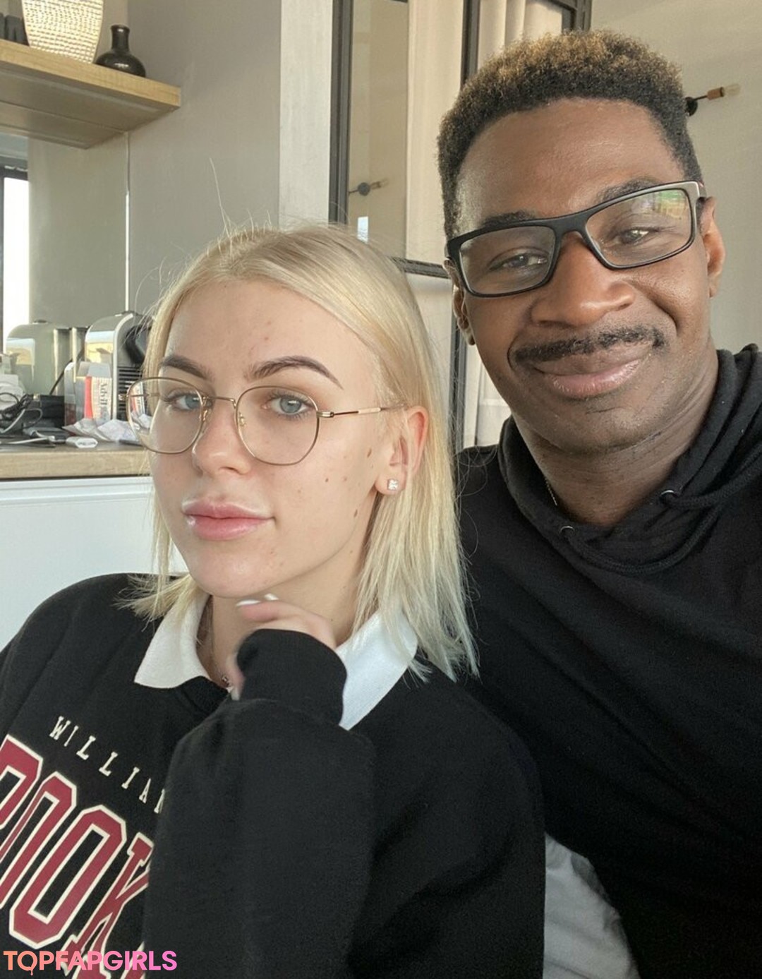 Irltinax pornographic star galleries