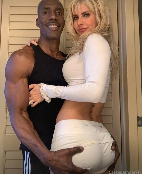 Cassie Bender adult star picture