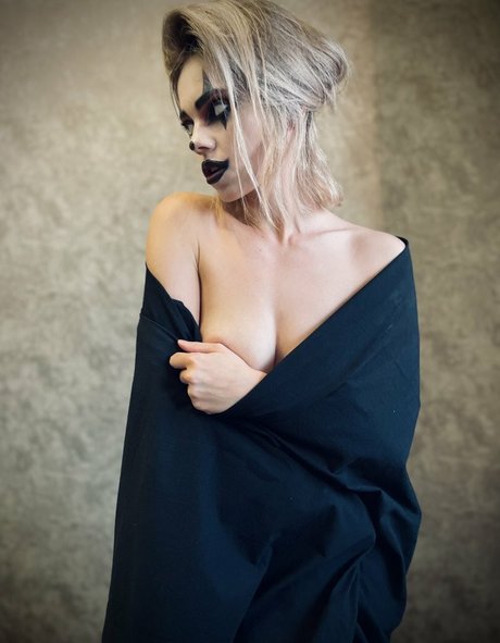 velvet tat pornstar high quality picture