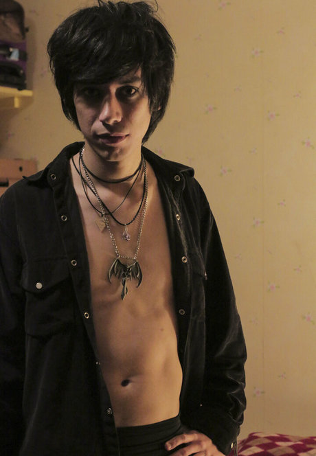 free geek boy pretty model pic