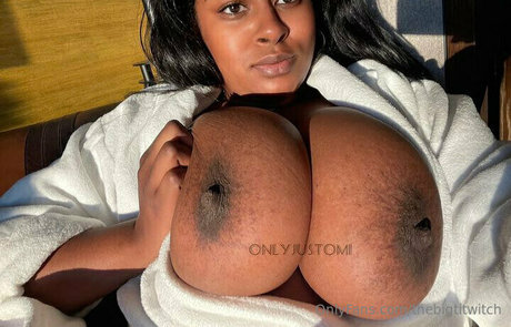 thebigtitwitch star picture
