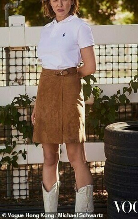 Elizabeth Olsen pretty actress images