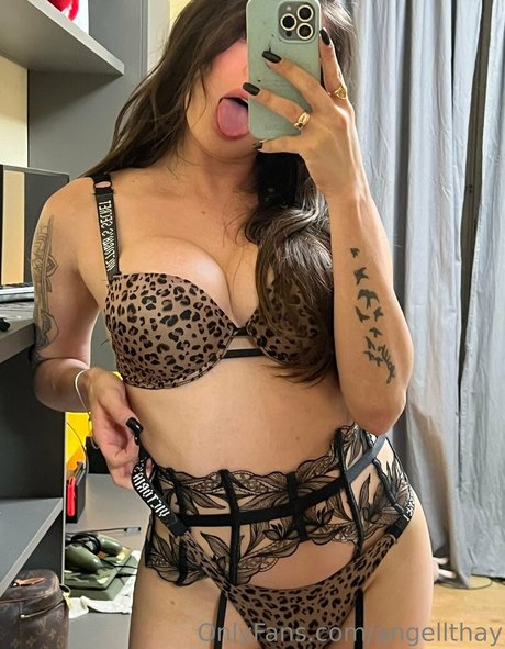 Angellthay nudes actress photos