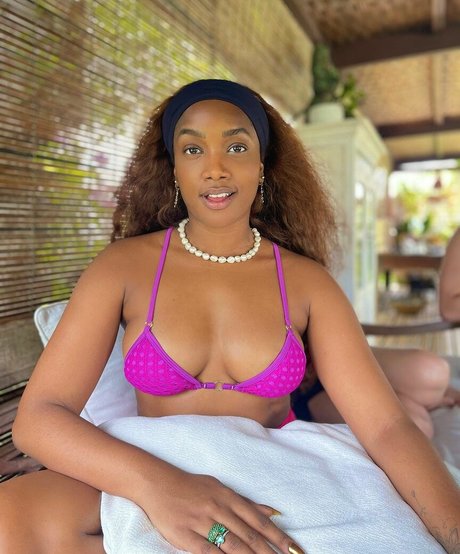 Izza Cantora star perfect picture