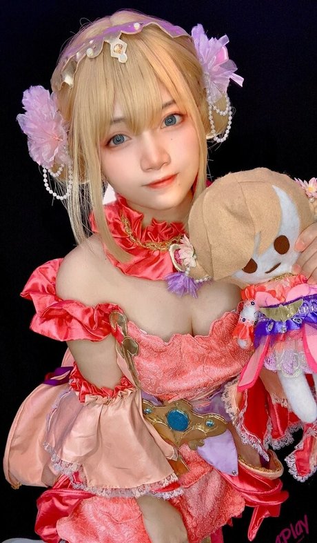 Angel Chan star best images