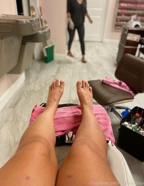 Antheia Flora sex pornstar photos