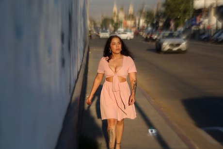 Lausey pretty model photos