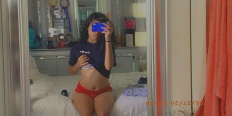 lesbian squirt onlyfans art naked image