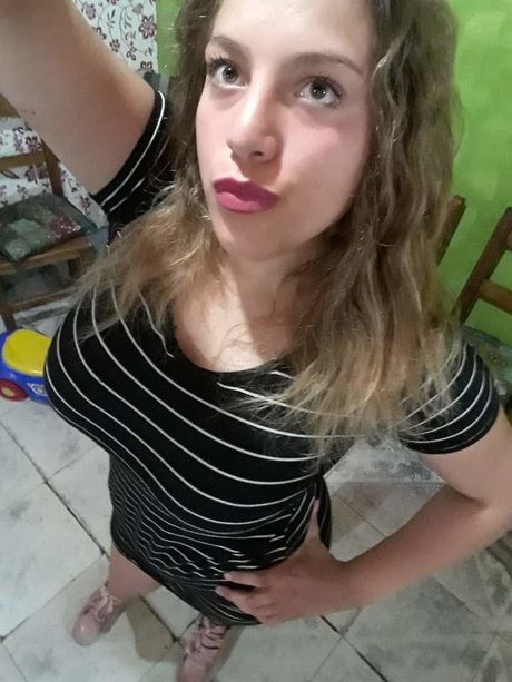 Mich2199 model naked pic