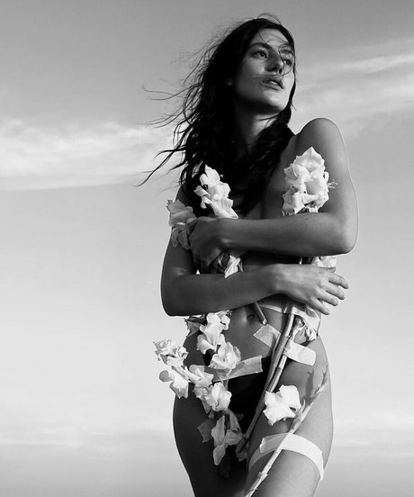 Alejandra Guilmant thumbnail