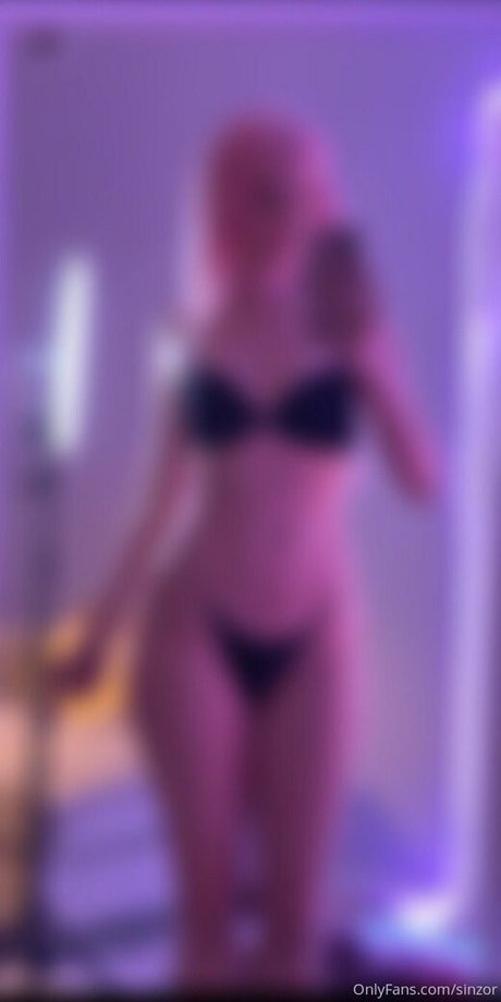 sinzor pornstar hot img