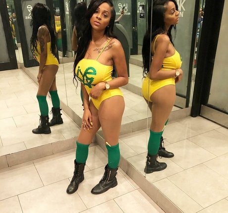 Katarra Mcduffie hot star gallery