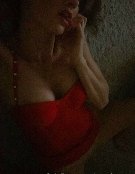 beatrixroyce thumbnail