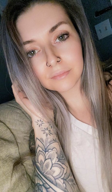 lunamoonxx xxx actress galleries