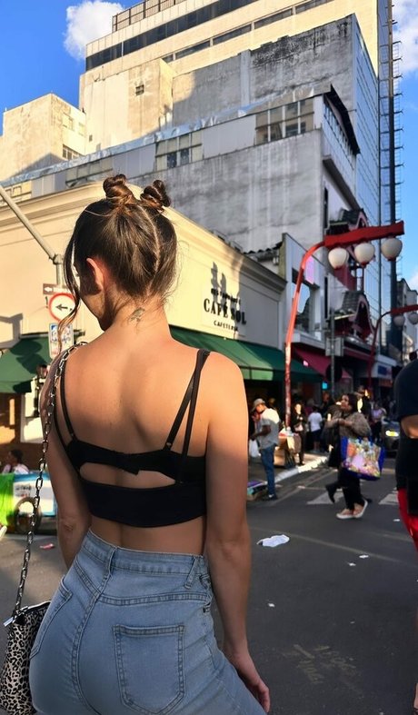 Maddu Magalhaes star erotic archive