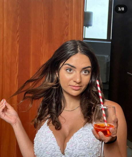 Sami Brielle sex model galleries