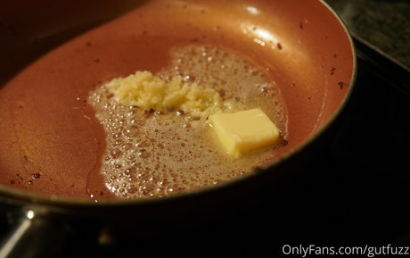 gutfuzz perfect model pic