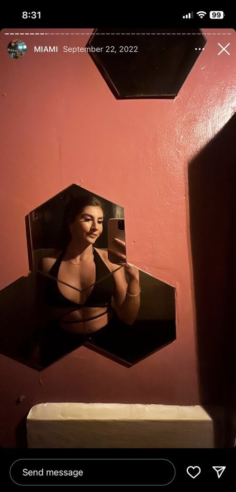 Itzel25_ pornstar nude pictures